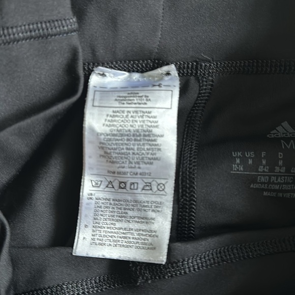 EUC Aeroready women’s capris, size medium - Picture 3 of 8